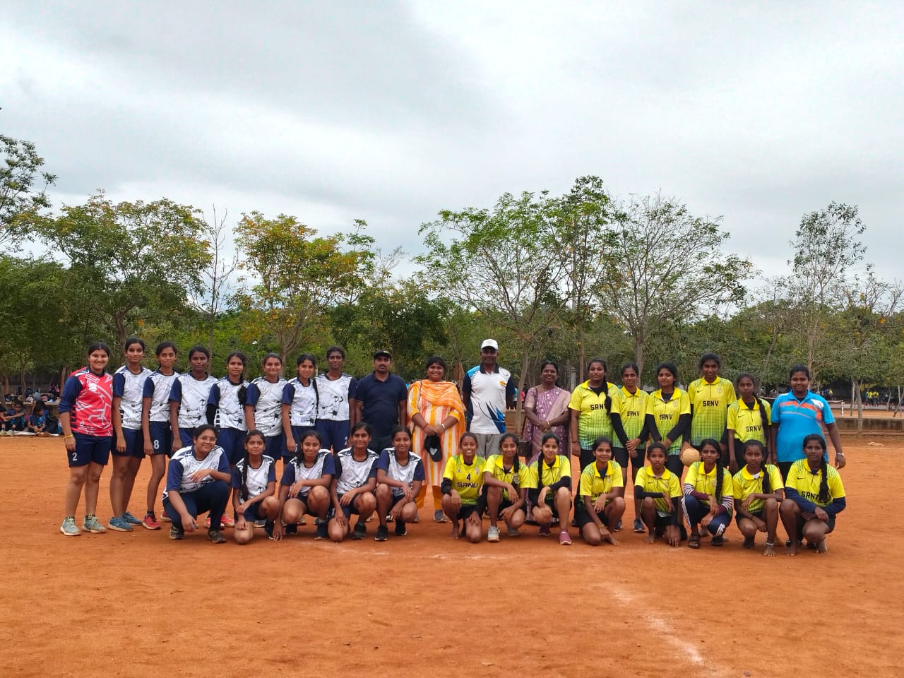 You are currently viewing Premier Vidyaa Vikash roars with victory at the Revenue District Handball Competition!